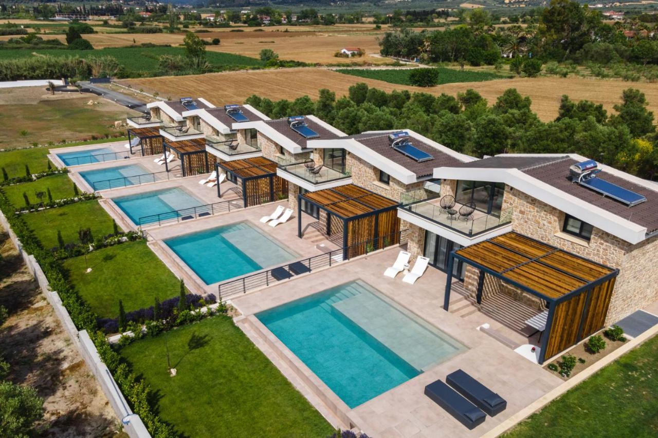 Five Senses Of Luxury Villa Kalándra Kültér fotó