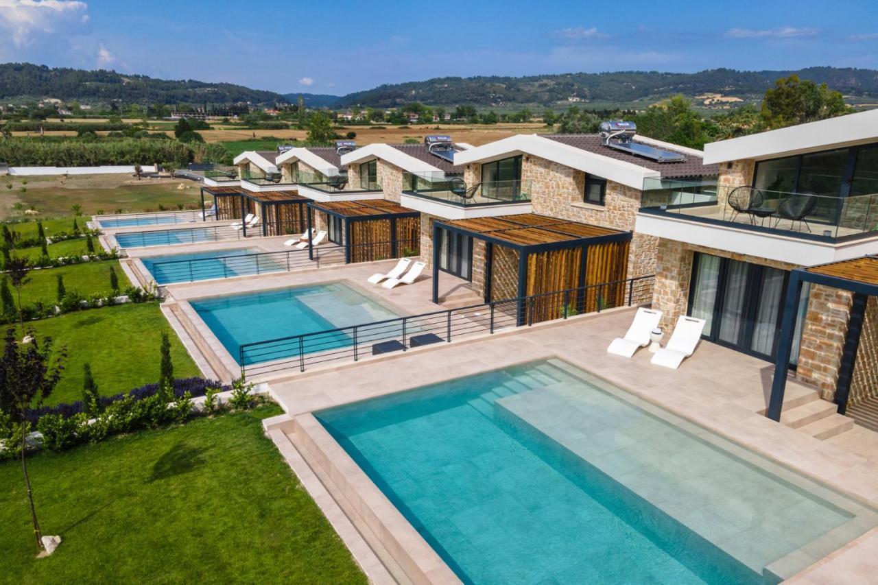 Five Senses Of Luxury Villa Kalándra Kültér fotó
